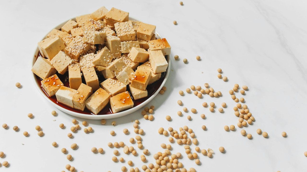 Lecker gewürzter Tofu – macht auch optisch etwas her!