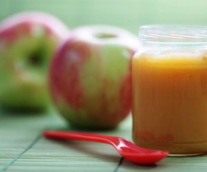 13 Ideen, wie leere Babybrei-Gläschen ein zweites Leben bekommen