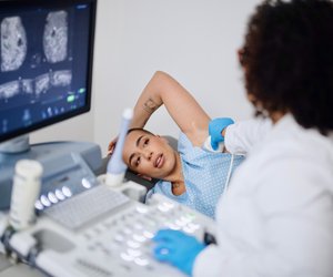 Brustultraschall: Kosten, Ablauf und Kritikpunkte