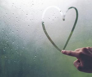 Stille Geburt: Wenn der Geburtstag eines Babys der Abschied von ihm ist