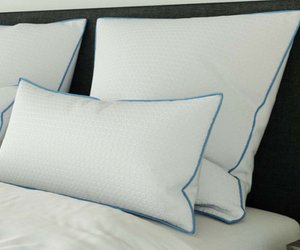 Aldi verkauft preiswertes Kopfkissen mit Kühlfunktion für heiße Nächte