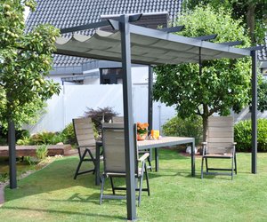 Aldi verkauft hochwertige Pergola mit Faltdach zum halben Preis