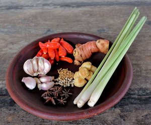 Zitronengras in der Schwangerschaft: Was du beachten solltest