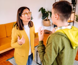 Psychologie: Der Eltern-Satz, der zu lebenslangen Geldproblemen bei deinem Kind führen kann