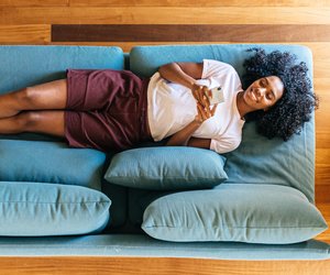 Zervixschleim nach Einnistung: Wie sich dein Ausfluss verändert