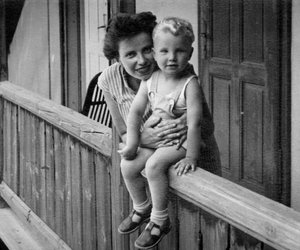 Diese 20 Jungennamen prägten die deutschen Geburtsurkunden der 50er-Jahre