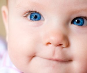 Mädchenname gesucht? 11 Vornamen für alle, die die Farbe "Blau" lieben