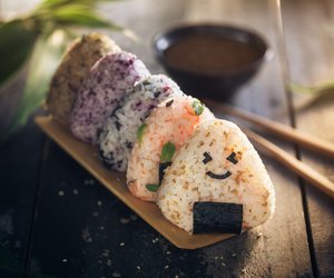 Onigiri-Reissnack selber machen: Pausenbrot mal anders