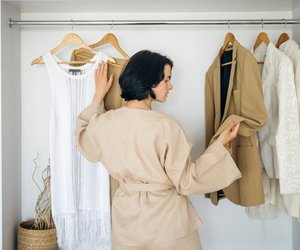 Böse Überraschung im Kleiderschrank: Diese Tricks helfen gegen Motten