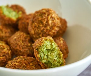 Falafel in der Schwangerschaft: Darf ich davon kosten?
