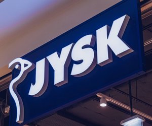 Verleihe deinem Balkon den perfekten Touch mit der Lichterkette von Jysk