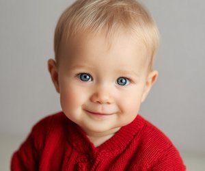 Auf der Suche nach einem starken Namen? Diese 15 Jungenvornamen sprühen vor Power
