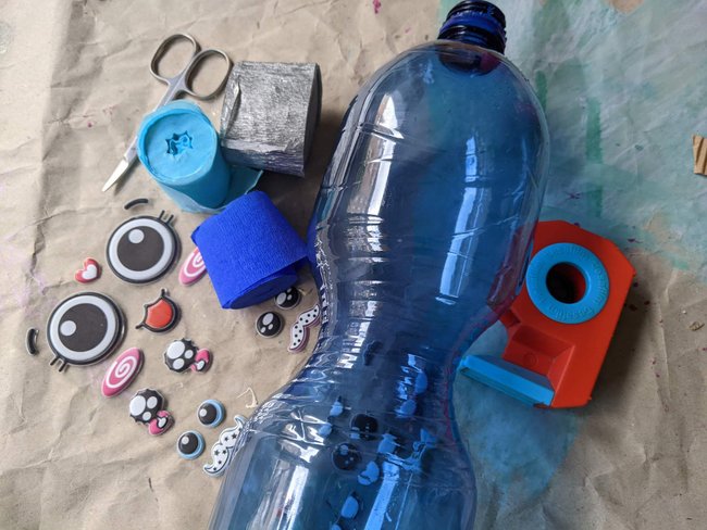 Laterne basteln aus Plastikflaschen