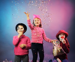 Faschingsparty planen ohne Chaos: 9 Tipps für ein unvergessliches Fest