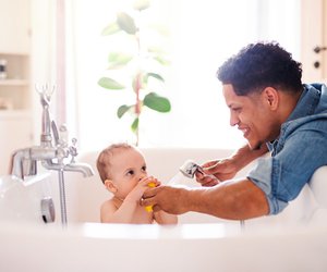 Schluss mit hoher Wasserrechnung: Amazon verkauft Markenduschkopf von Hansgrohe zum halben Preis