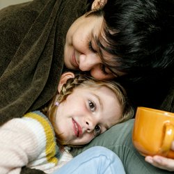 Eltern-Hack: 5 Alarmsignale deines Kindes, die du kennen musst