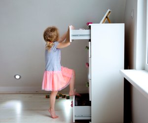 Achtung, Gefahr! 7 Dinge, die im Kinderzimmer nichts verloren haben