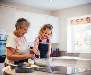 Elterngeld für Großeltern: 7 Gründe, warum wir Schwedens Modell so feiern